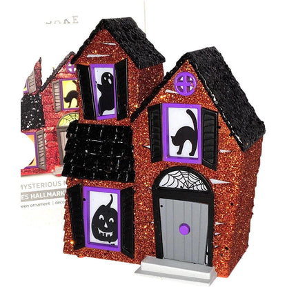 2017 Mysterious Manor Hallmark Ornament (Halloween) QFO5252