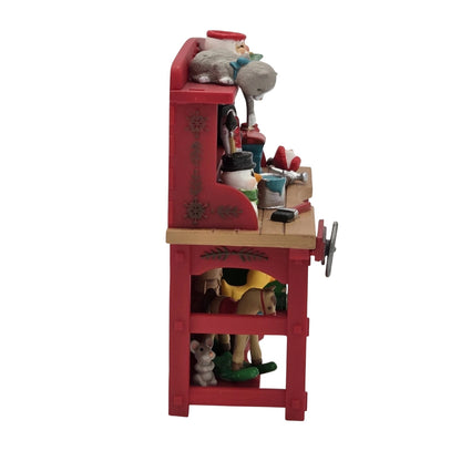 2017 Santa's Workbench Hallmark Ornament (Kringles) QXC5024