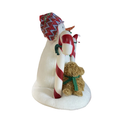 2017 Stockings Hung With Care Hallmark Ornament (Snowmen) QGO1885