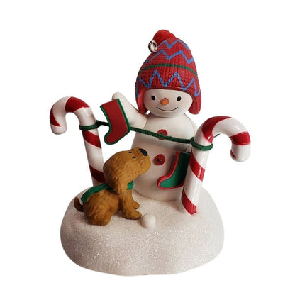2017 Stockings Hung With Care Hallmark Ornament (Snowmen) QGO1885