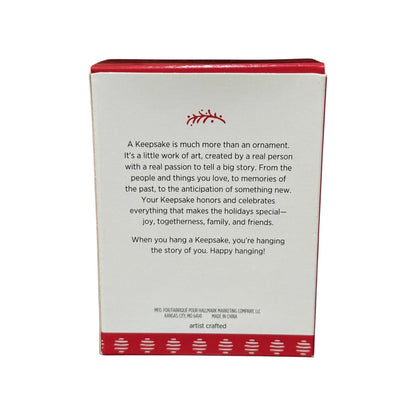 2017 Wonder Woman Hallmark Ornament (Super Heroes) QXI3062