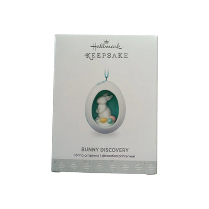 2017 Bunny Discovery (Bunny) Hallmark Ornament QEO8202 Image2