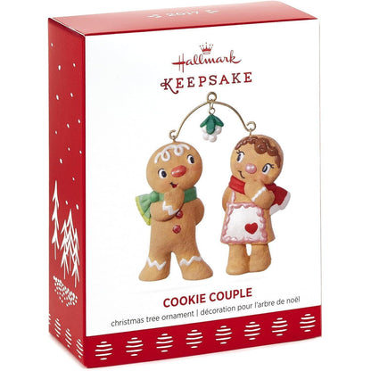 2017 Cookie Couple Hallmark Ornament (Gingerbread) QGO1295