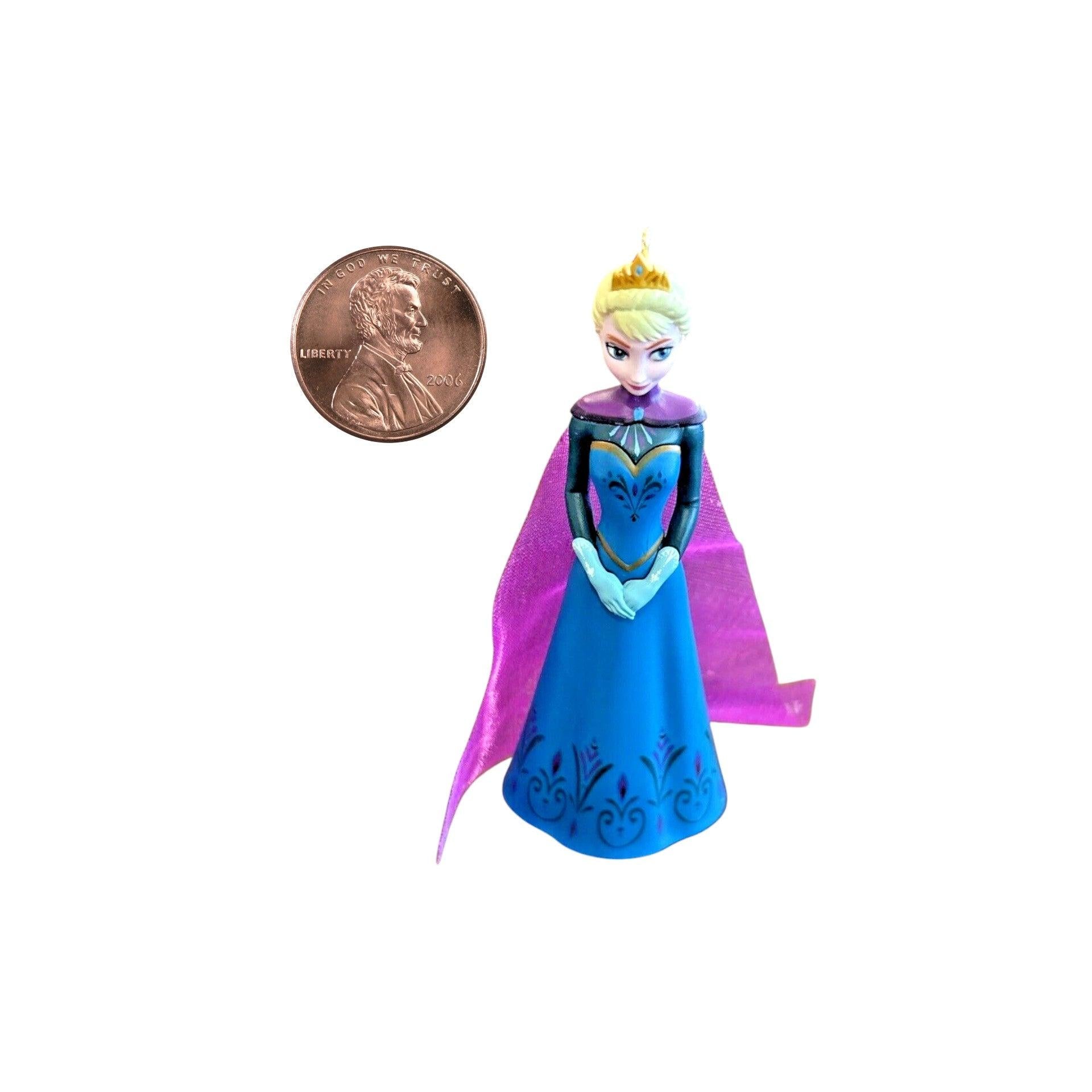 2017 Coronation Day Hallmark Ornament (Disney) QXD6252 Image7