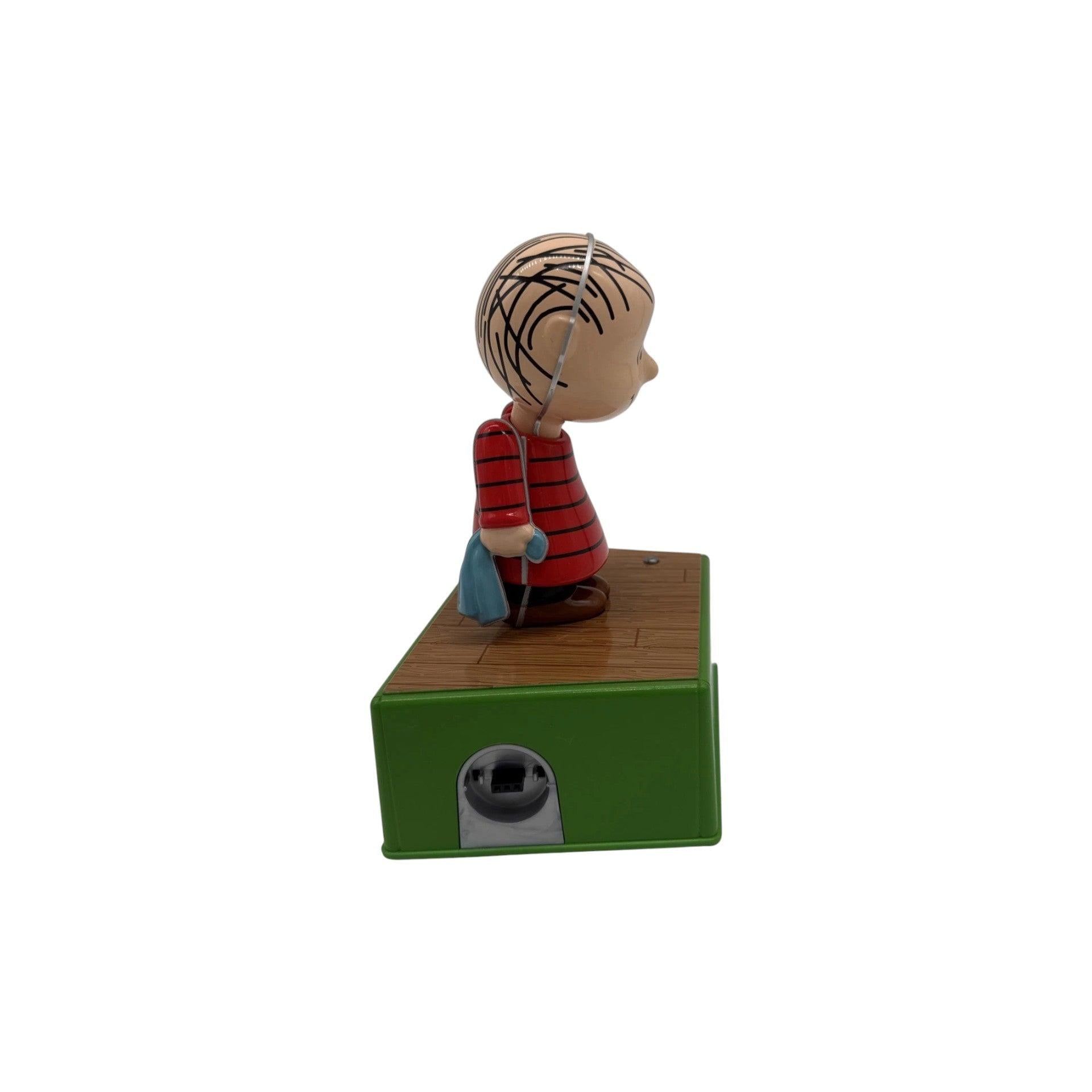 2017 Dance Party Linus (Peanuts) Hallmark Ornament XKT1804 Image4