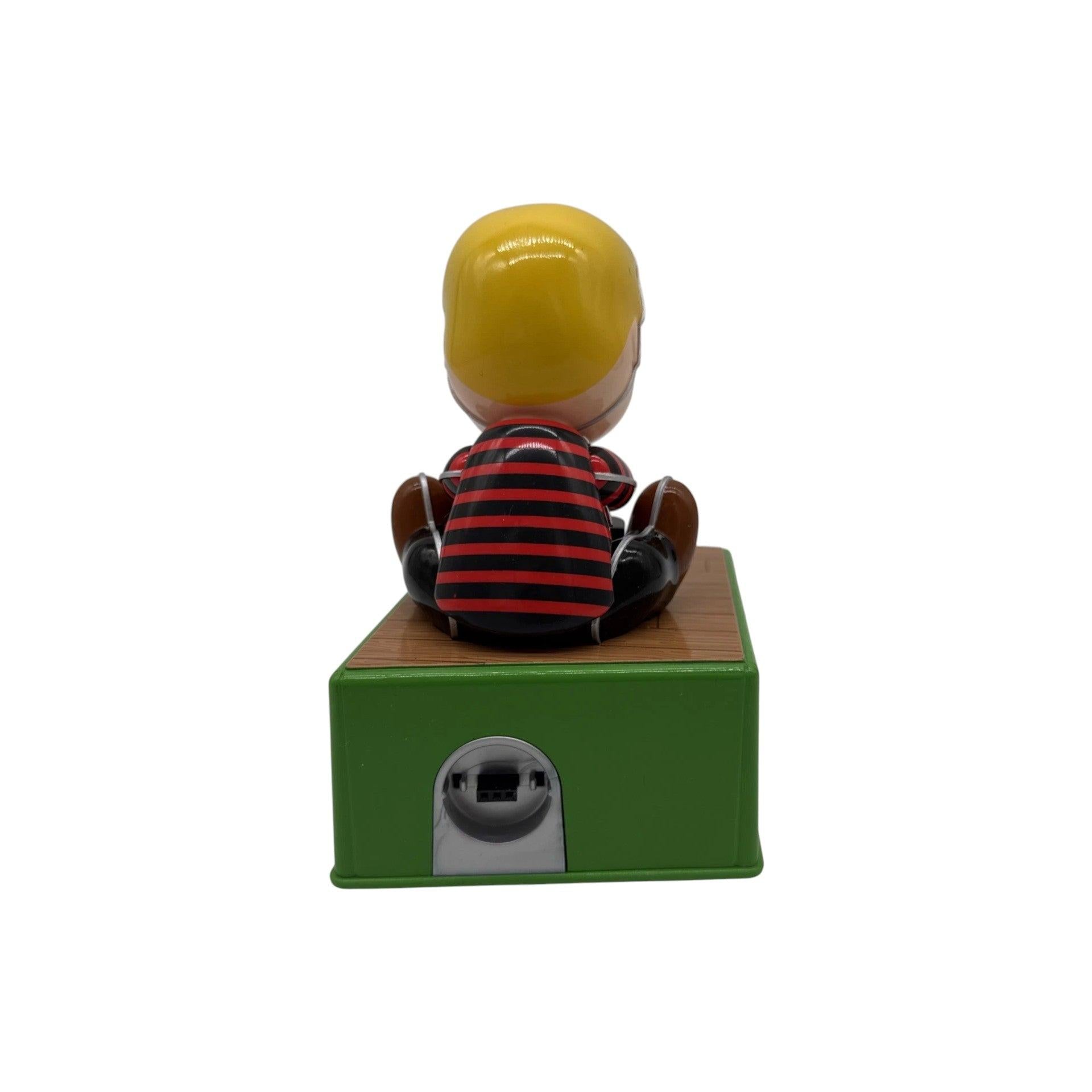 2017 Dance Party Schroeder (Peanuts) Hallmark Ornament XKT1802 Image3