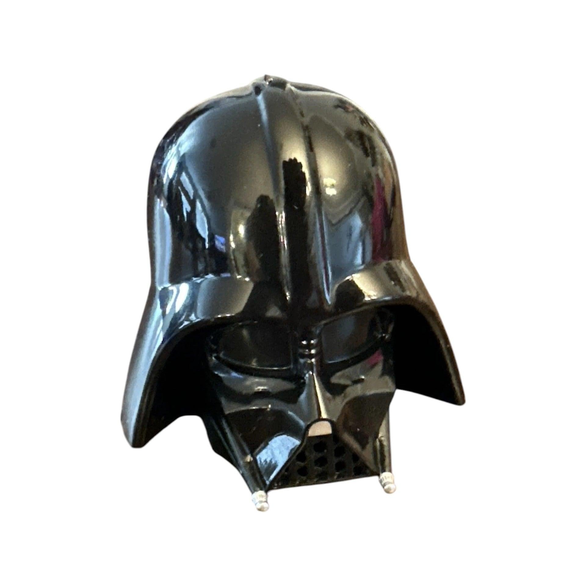 2017 Darth Vader Hallmark Ornament (Star Wars) QXI5026 Image3