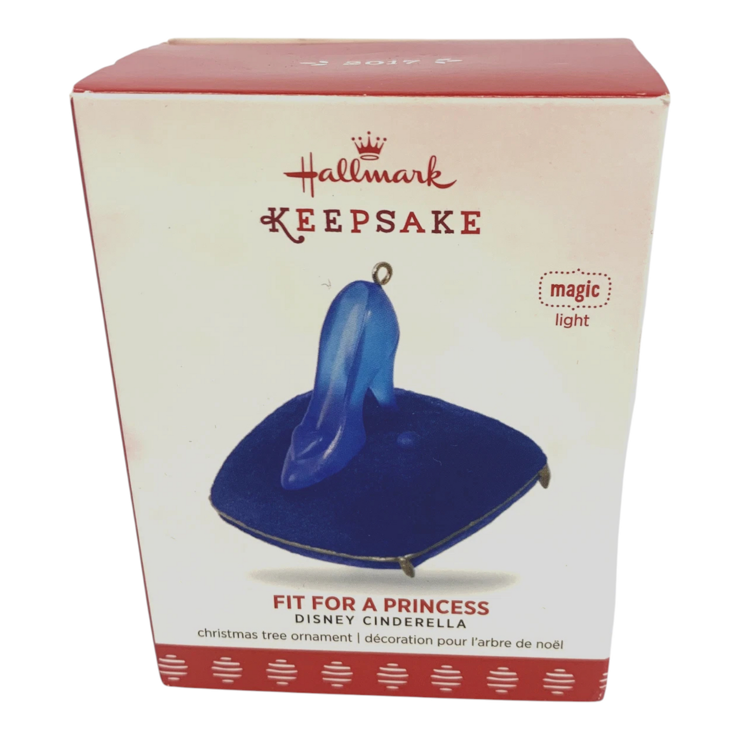 2017 Fit for a Princess Hallmark Ornament (Cinderella) QXM8105