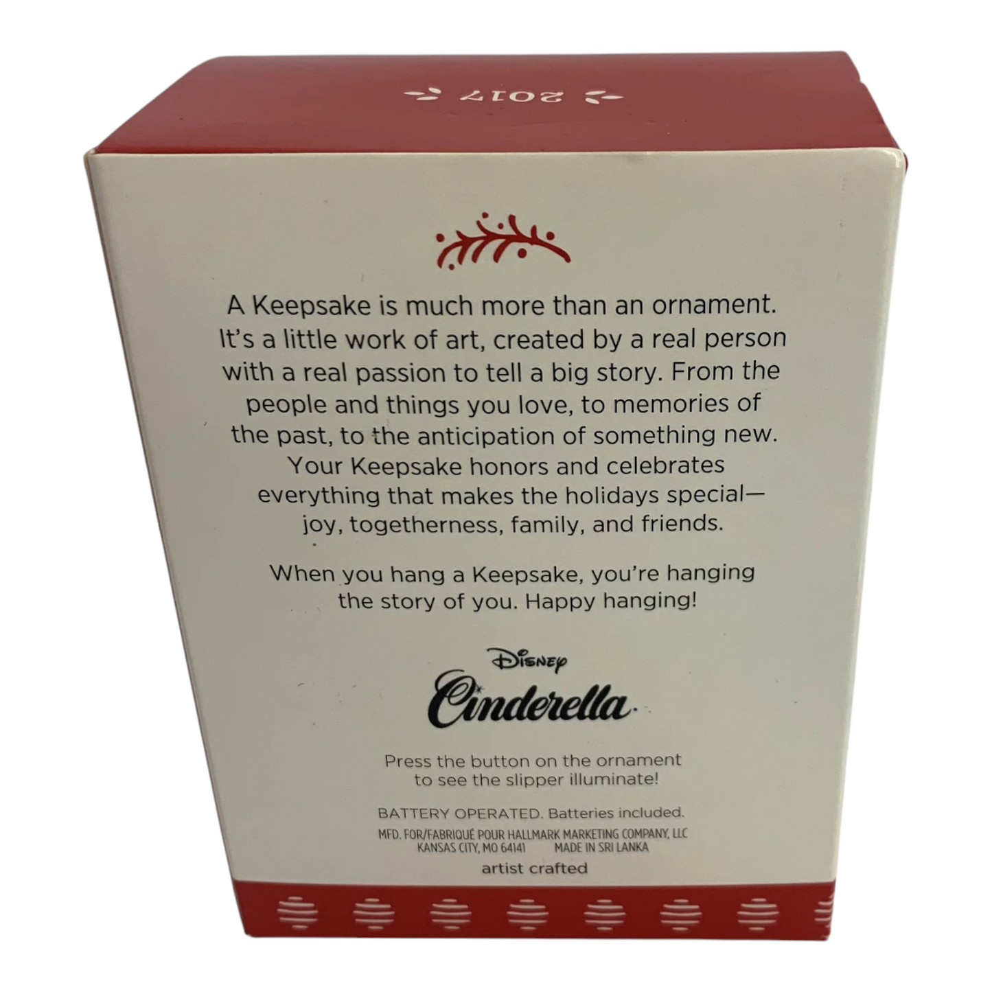 2017 Fit for a Princess Hallmark Ornament (Cinderella) QXM8105