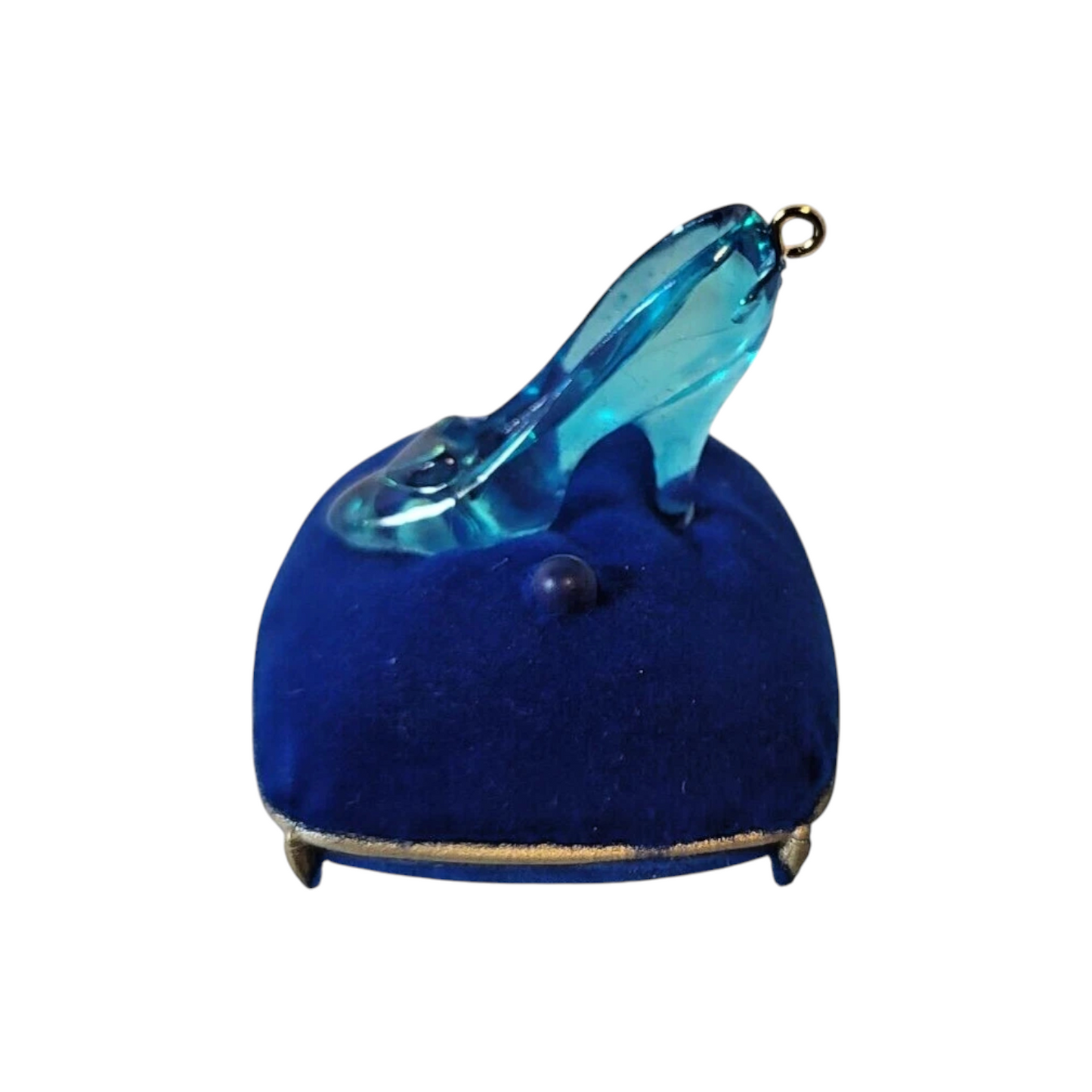 2017 Fit for a Princess Hallmark Ornament (Cinderella) QXM8105