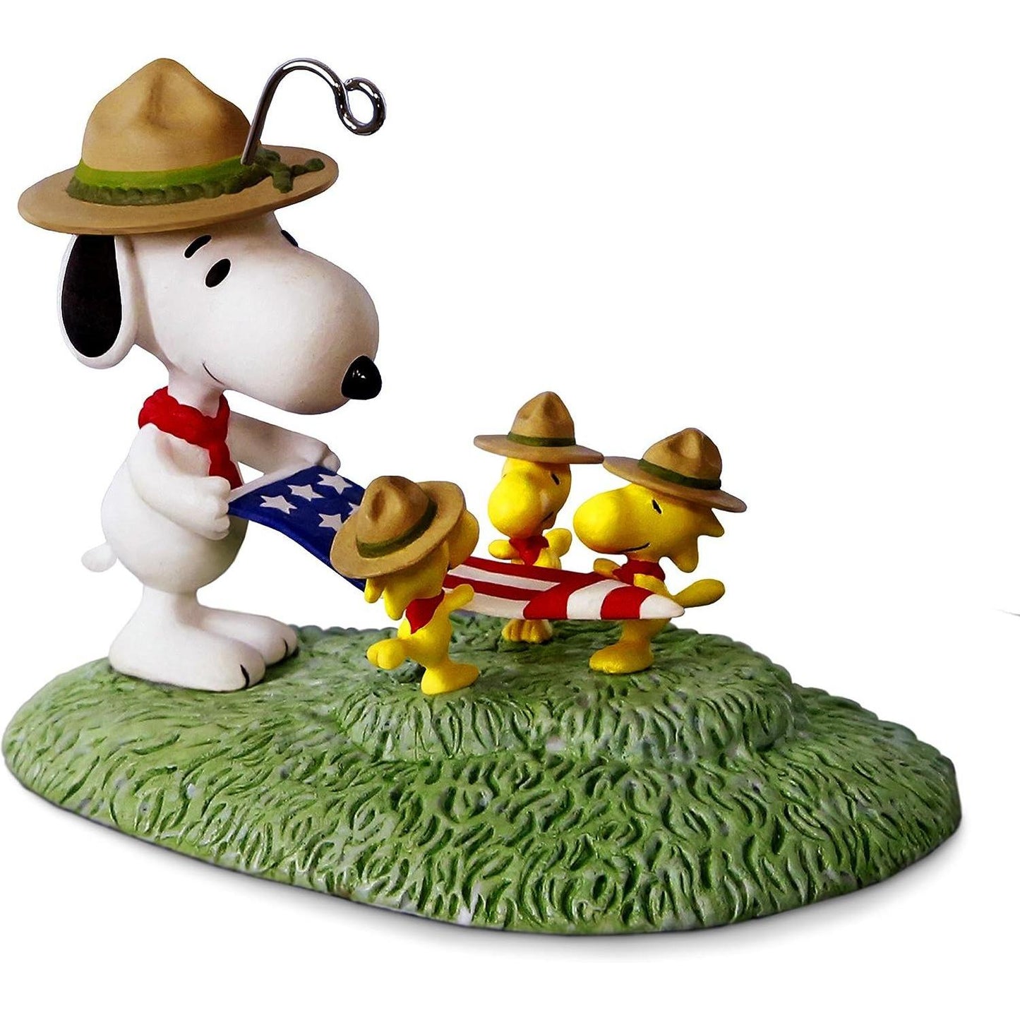 2017 Flag Folding Ceremony Hallmark Ornament (Peanuts) QXI3295