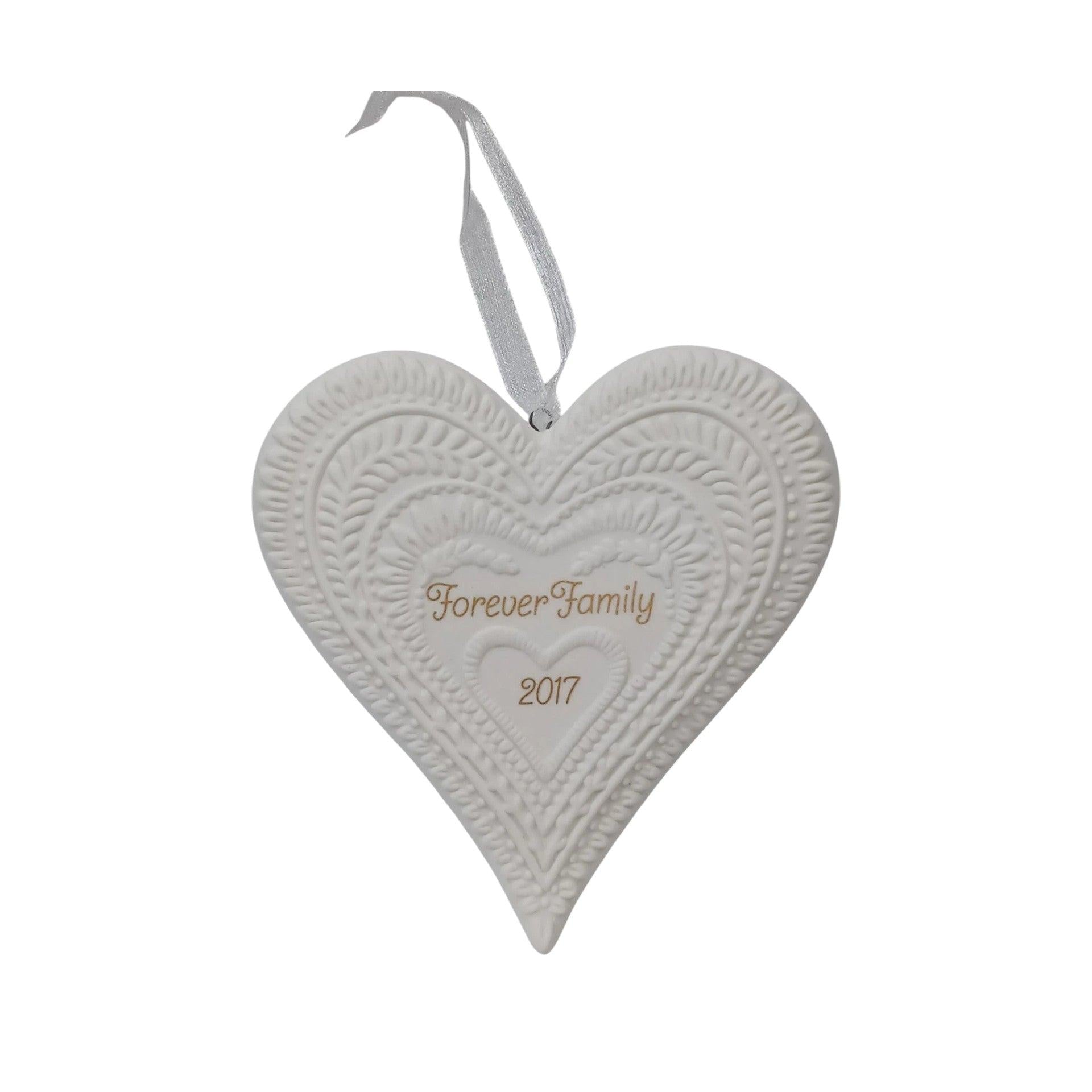 2017 Forever Family Hallmark Ornament (Heart) QGO1125 Image5