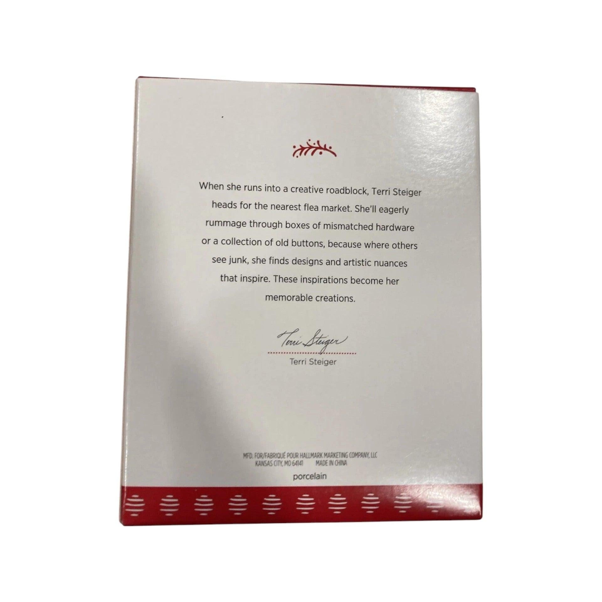 2017 Forever Family Hallmark Ornament (Heart) QGO1125 Image7