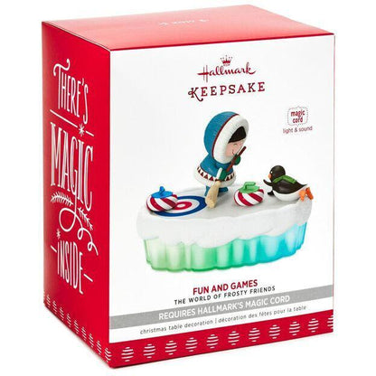 2017 Fun and Games Tabletop Decoration Hallmark Ornament (Frosty Friends) QFM1072