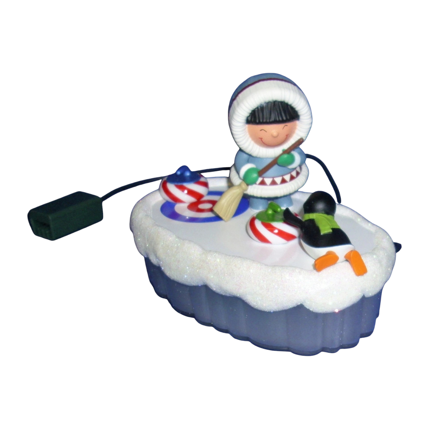 2017 Fun and Games Tabletop Decoration Hallmark Ornament (Frosty Friends) QFM1072