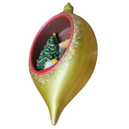 2017 Inside Story Hallmark Ornament (Inside Story) QXC5018