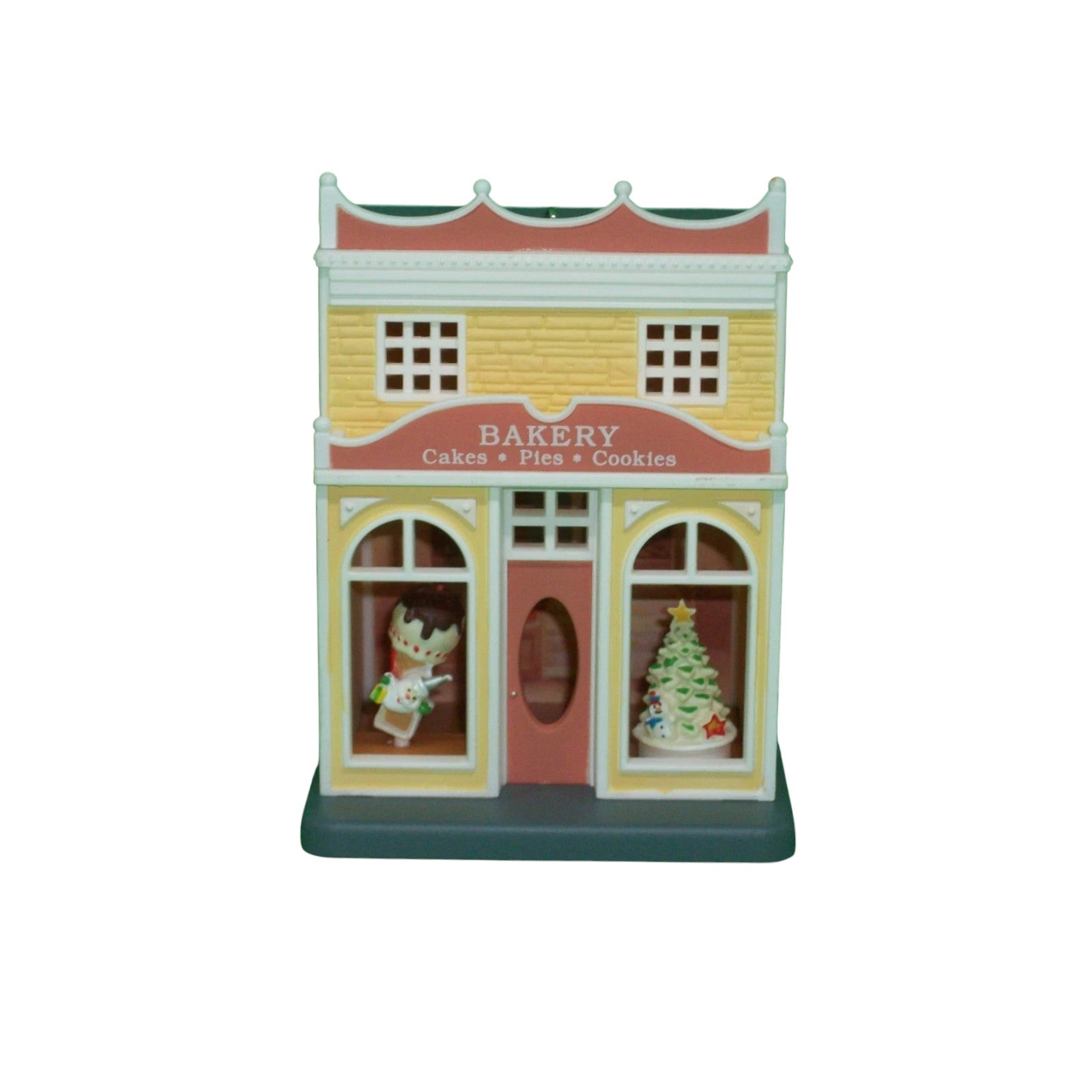 2017 Keepsake Korners Bakery Hallmark Ornament (Keepsake Korners) QRP5955
