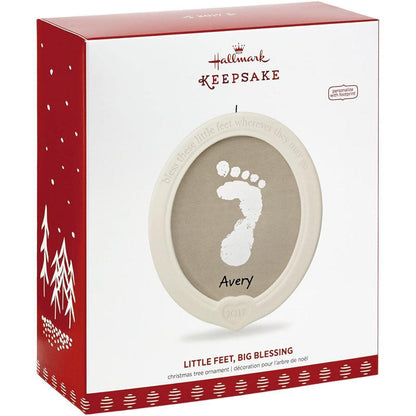 2017 Little Feet, Big Blessing Hallmark Ornament (Baby) QGO1272