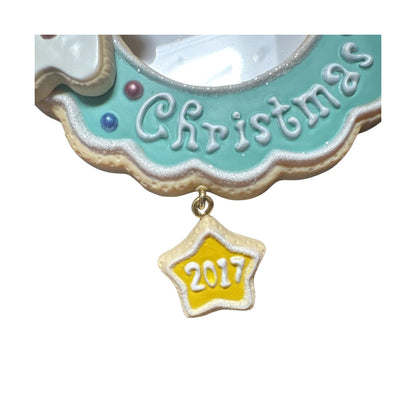 2017 My Very First Christmas - Photo Holder Hallmark Ornament (Baby's First Christmas) QGO1242 Image6