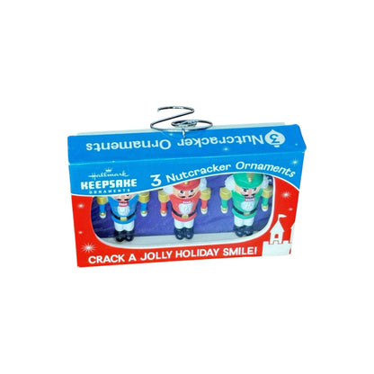 2017 Nifty Fifties Hallmark Ornament (Nifty Fifties) QGO1752 Image1