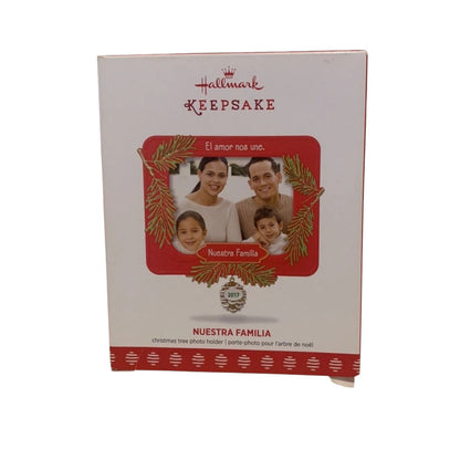 2017 Nuestra Familia Hallmark Ornament (Photo Holder) QSM7842