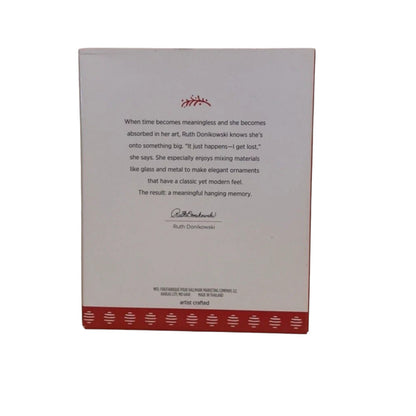 2017 Nuestra Familia Hallmark Ornament (Photo Holder) QSM7842