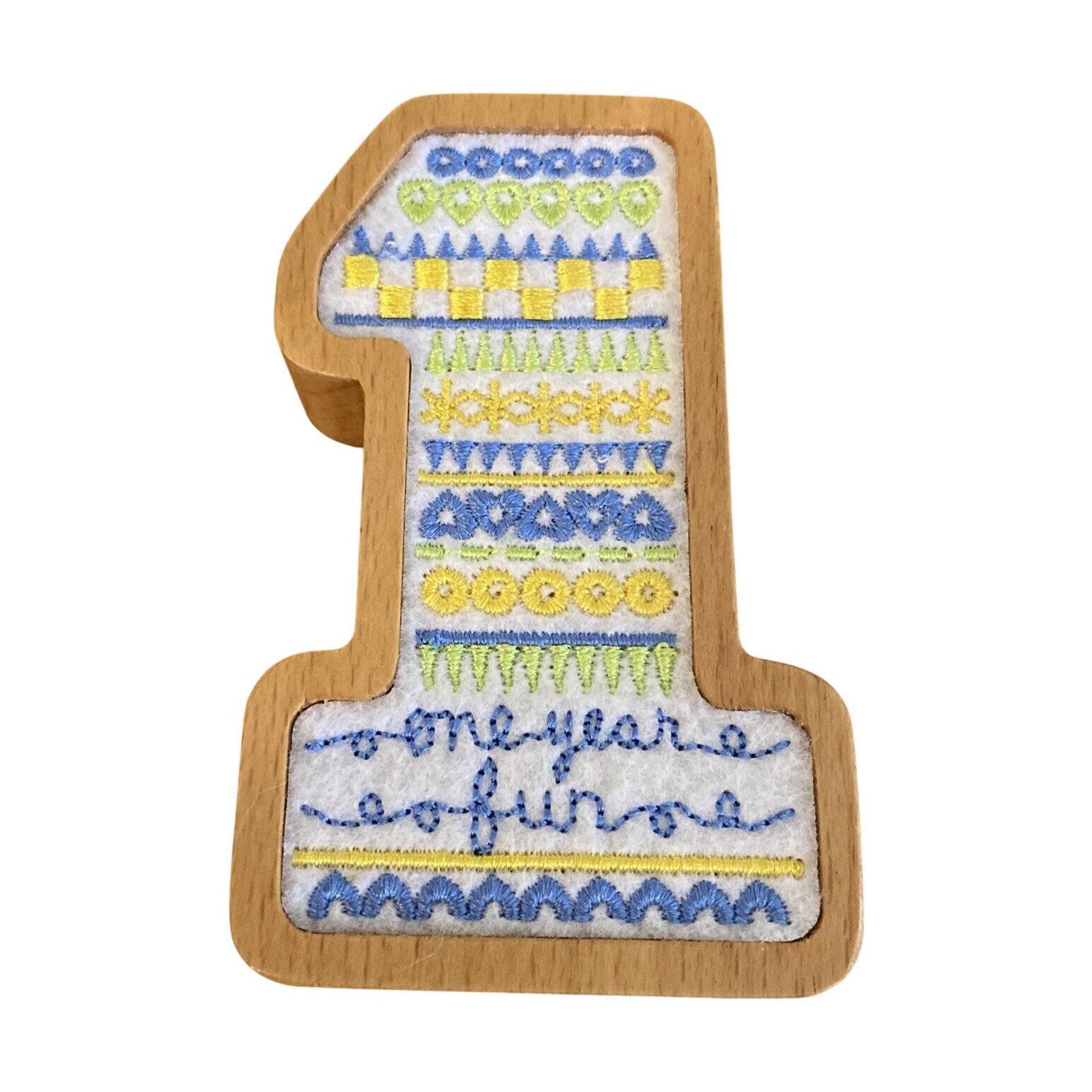 2017 One Year Fun Hallmark Ornament (Year) QHX1124 Image1