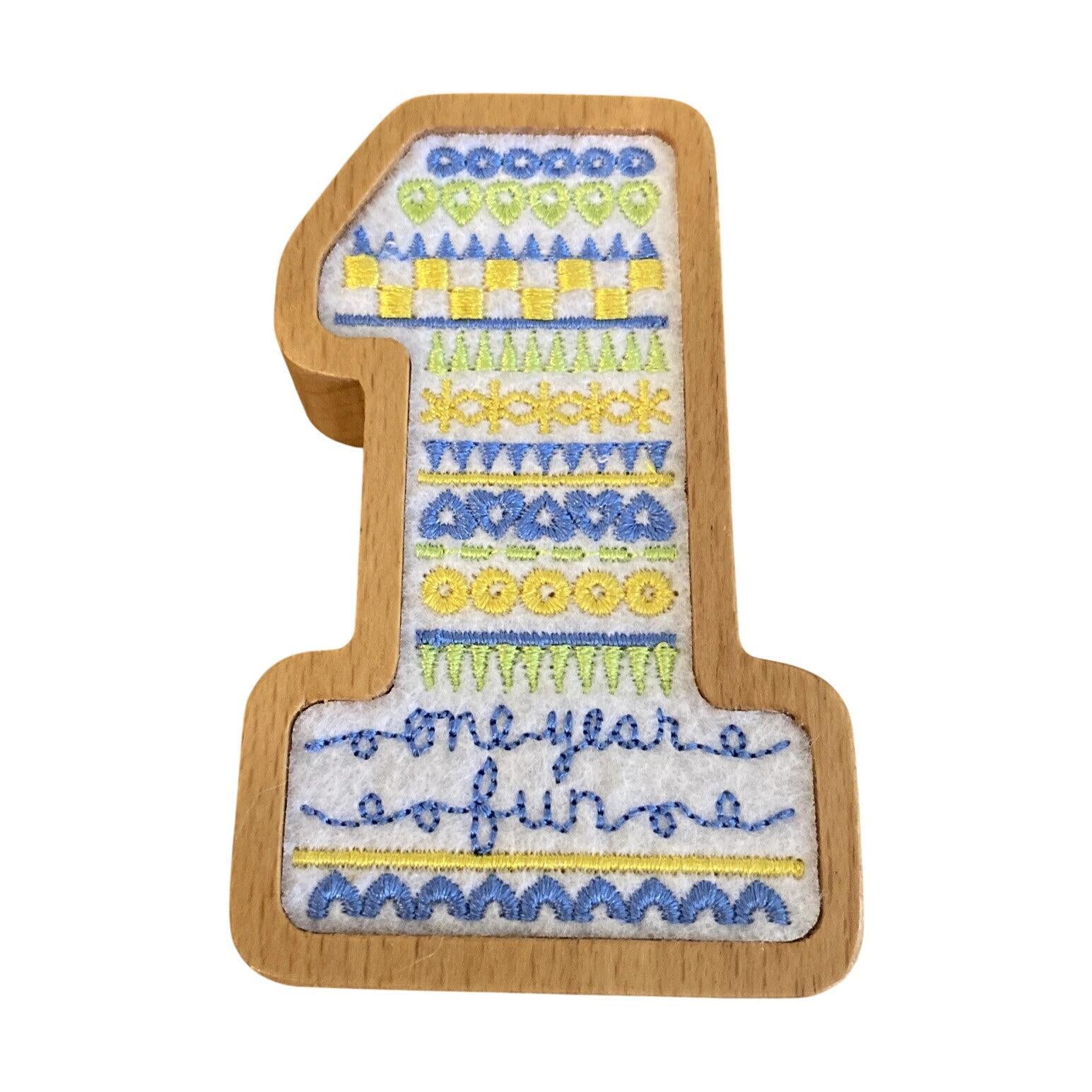 2017 One Year Fun Hallmark Ornament (Year) QHX1124 Image1