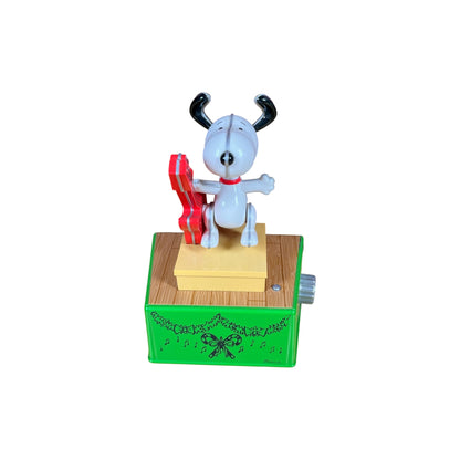2017 Peanuts Christmas Dance Party Snoopy (Peanuts) Hallmark Ornament XKT1800 Image1