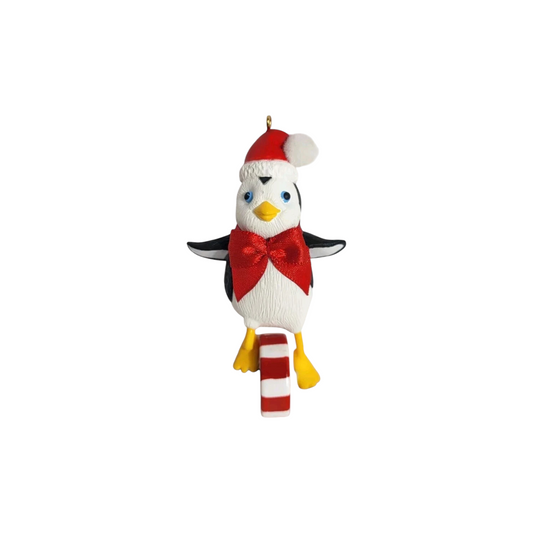 2017 Penguin on Parade Hallmark Ornament (Penguin) LPR3302