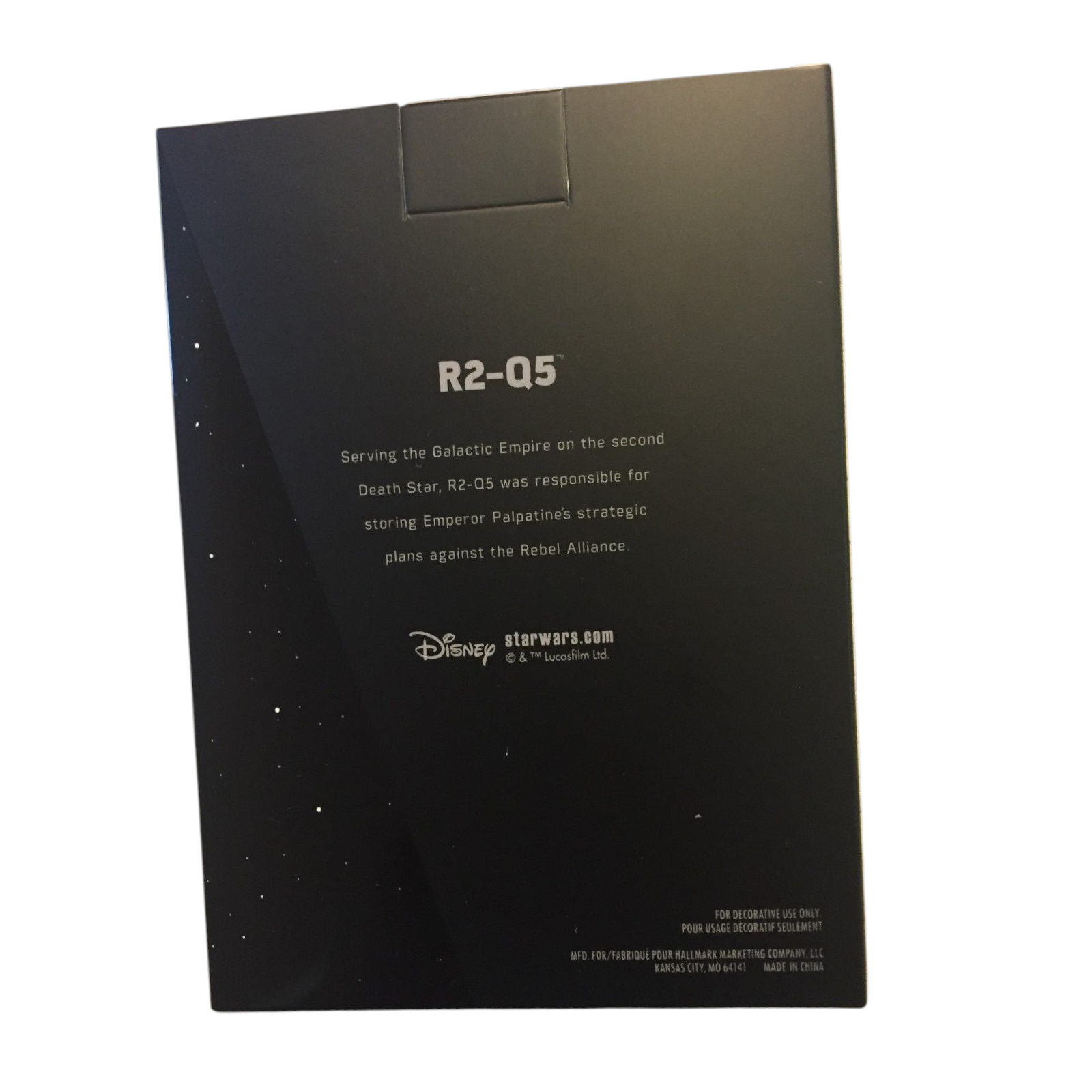 2017 R2‑Q5 Hallmark Ornament (Star Wars) SHP3015