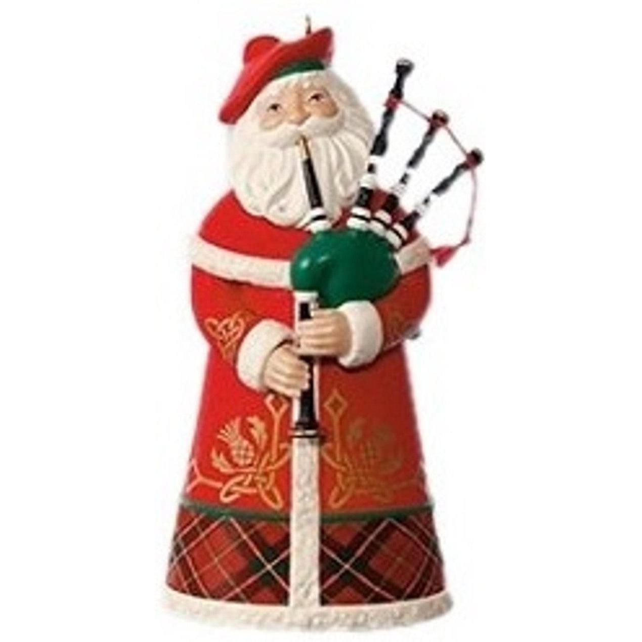 2017 Scotland Hallmark Ornament (Santa From Around The World) QXC5195