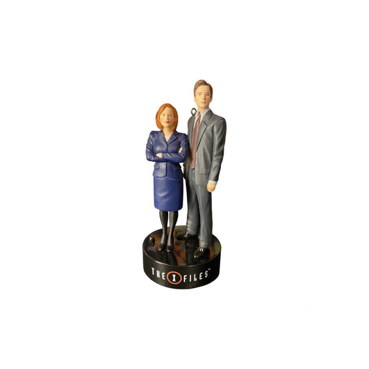 2017 Scully and Mulder (The X-Files) Hallmark Ornament QXI1505 Image1