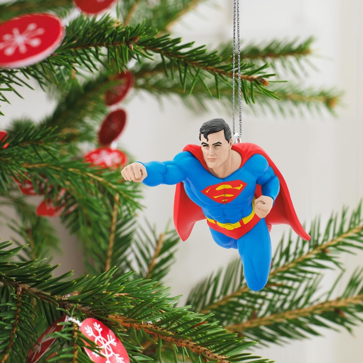 2017 Superman Hallmark Ornament (Super Heroes) QXM8642