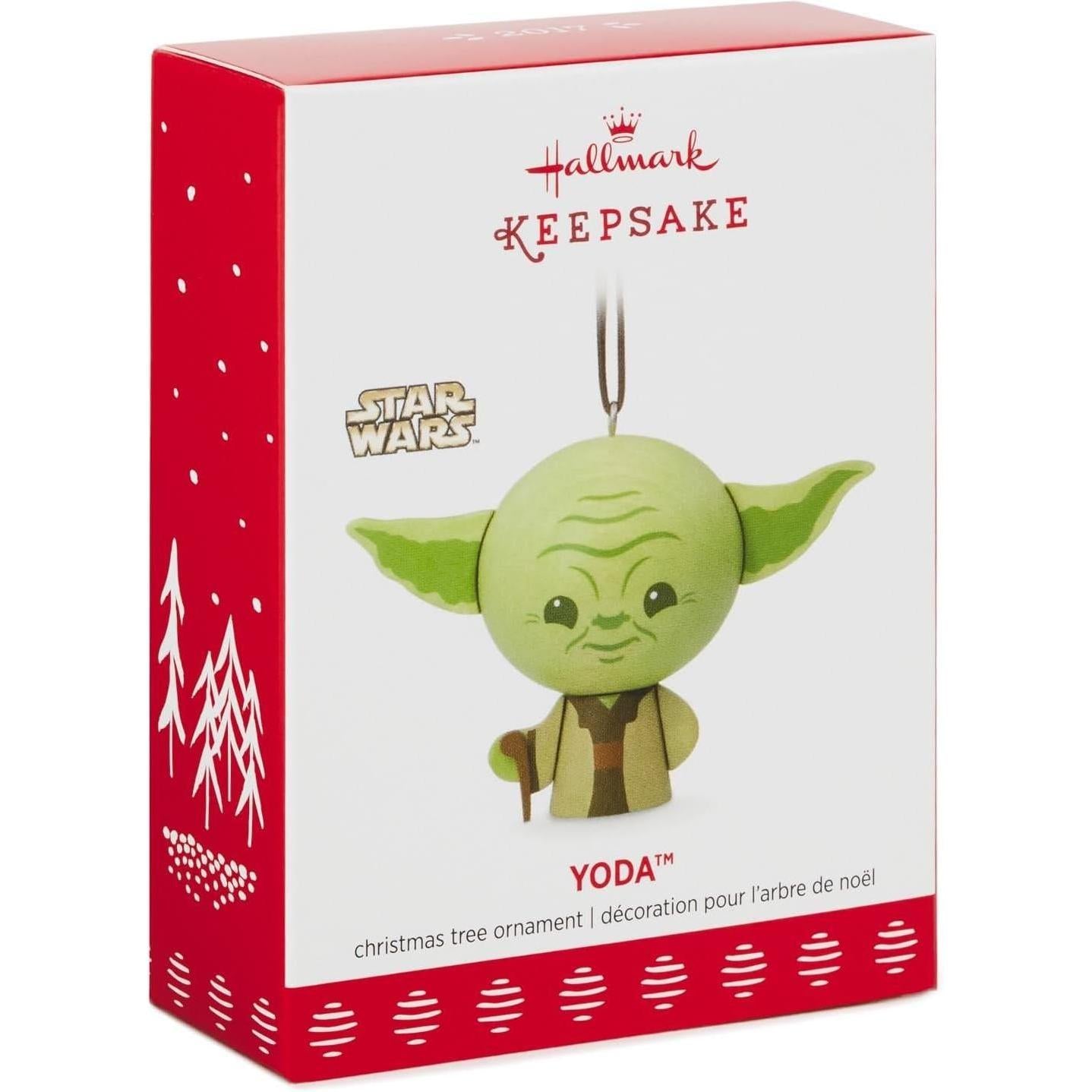 2017 Yoda Hallmark Ornament (Star Wars) QKK3533