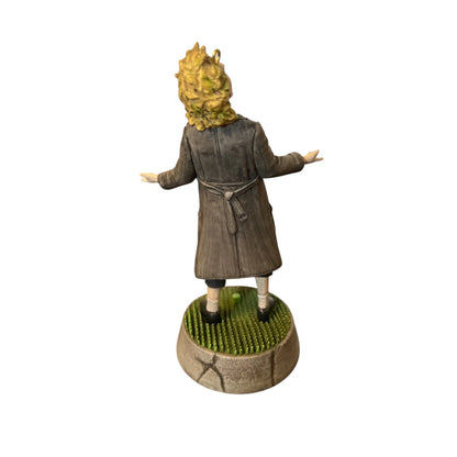 2017 You Think I'M Qualified? Hallmark Ornament (Beetle Juice) QXI3084