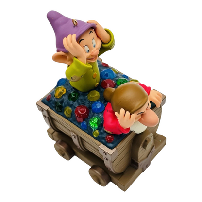 2018 Off We Go! (Snow White) QXD6246