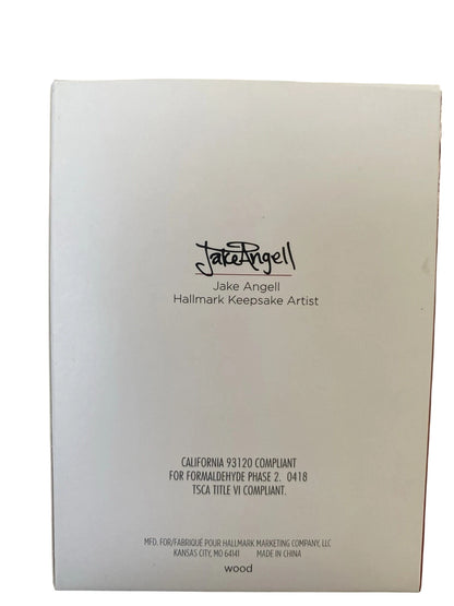 2018 R2-D2 Hallmark Ornament (Star Wars) QXI3443