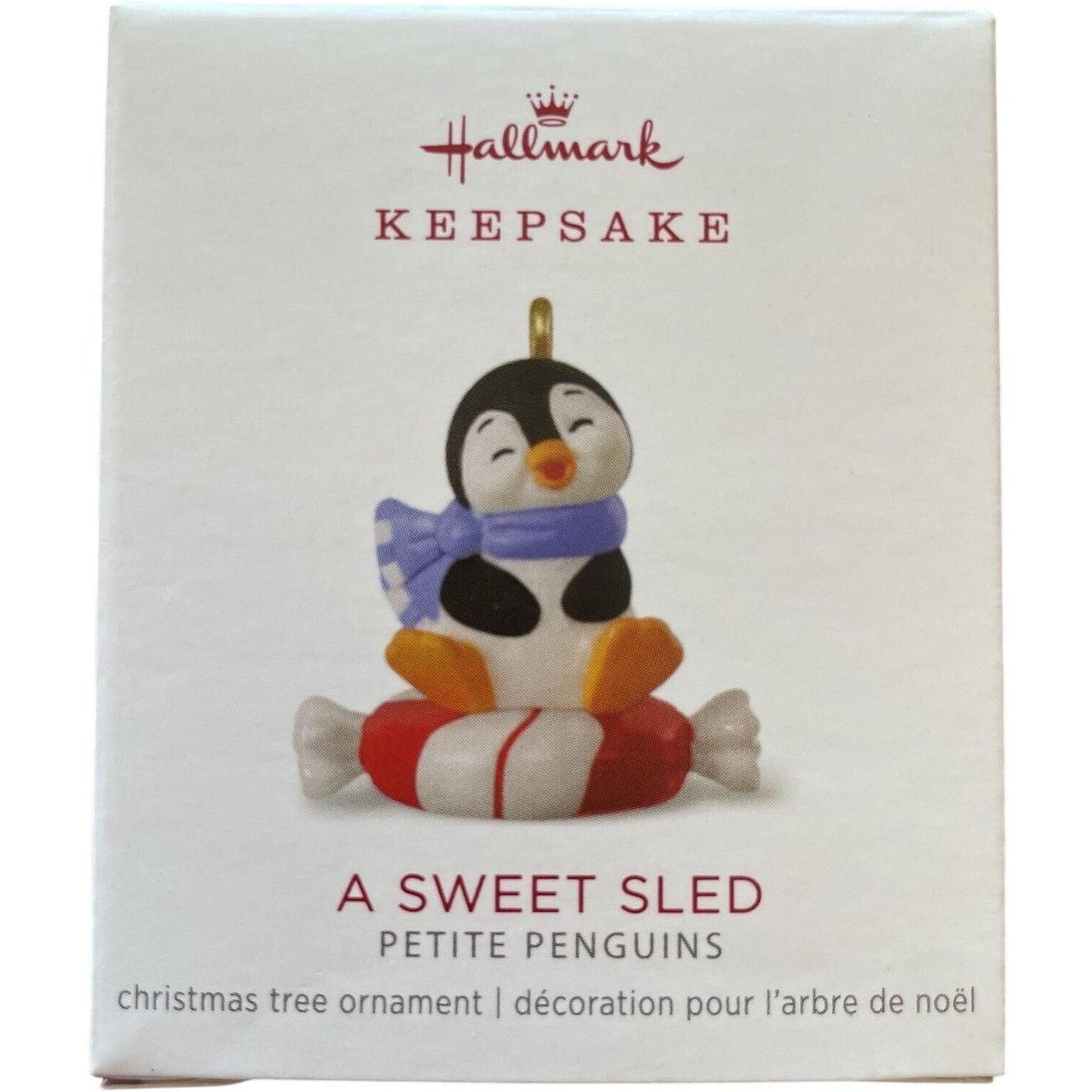 2018 A Sweet Sled Hallmark Ornament (Petite Penguins) QXM8156