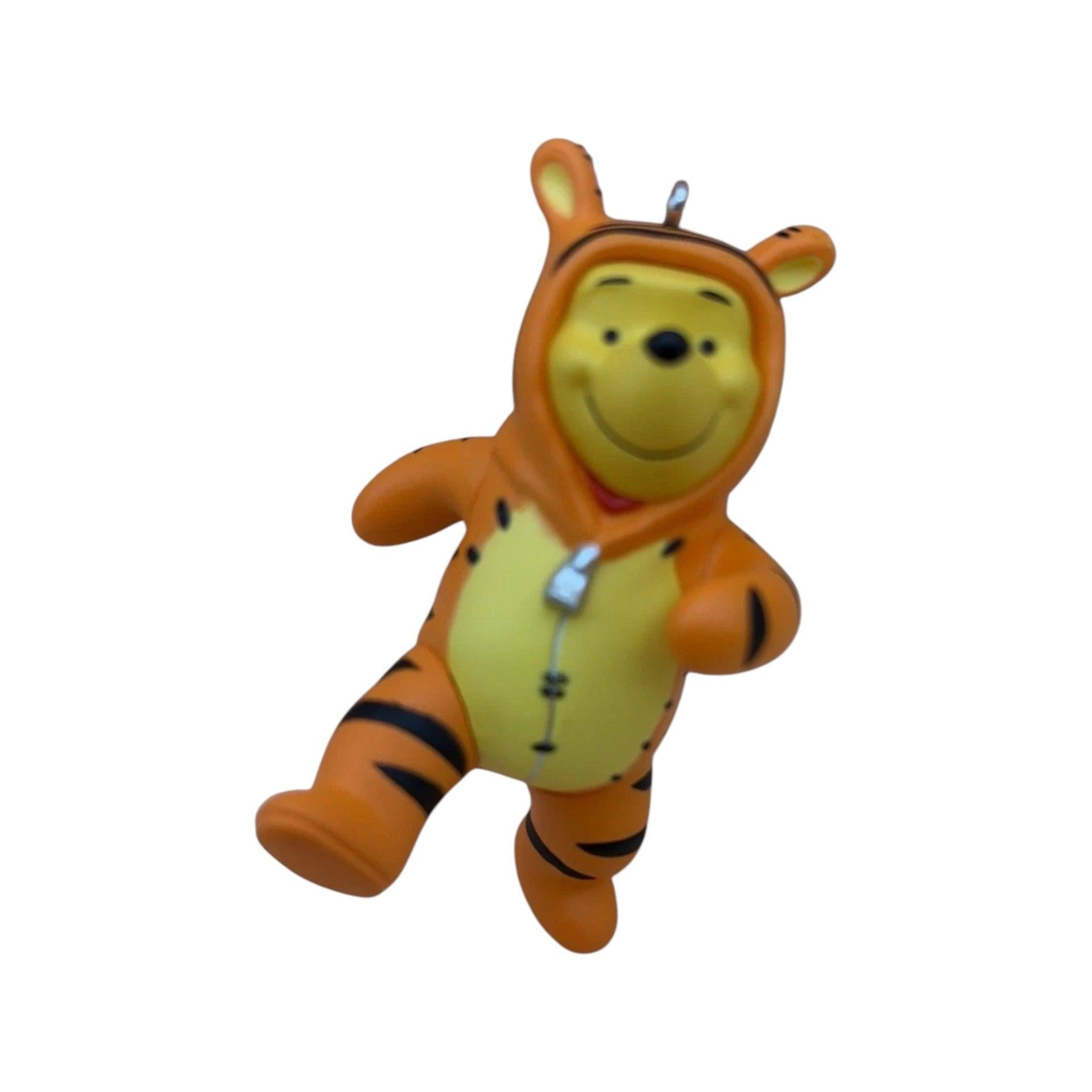 2018 And Tigger Too Hallmark Ornament (Winnie the Pooh) QXD6203 Image5