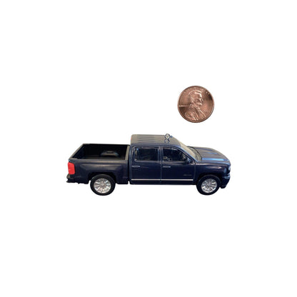 2018 Chevrolet Silverado Centennial Edition Hallmark Ornament (All-American Trucks) QXI3196 Image5