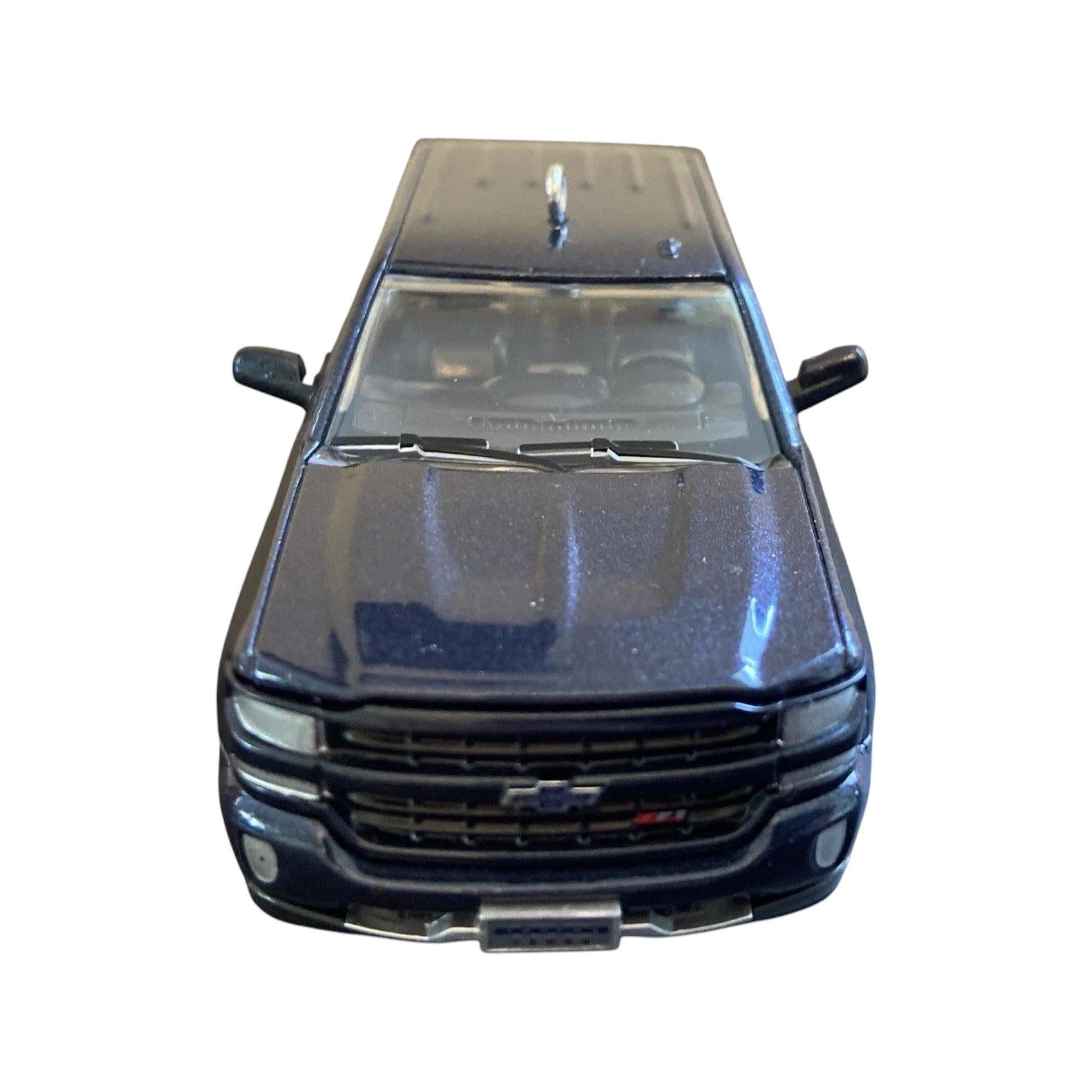 2018 Chevrolet Silverado Centennial Edition Hallmark Ornament (All-American Trucks) QXI3196 Image7
