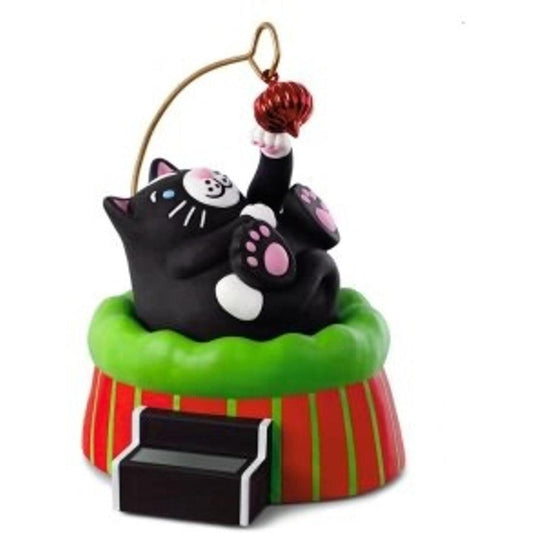 2018 Christmas Cat Hallmark Ornament (Cat) QGO1903