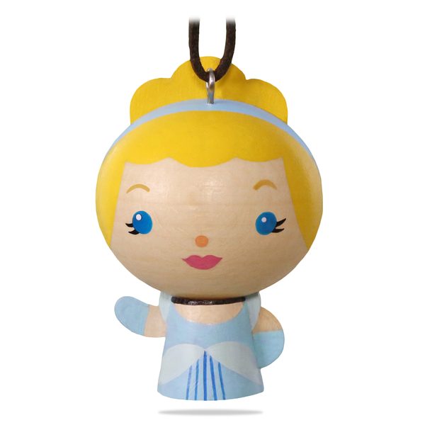 2018 Cinderella Hallmark Ornament (Disney Princesses) QXD6393