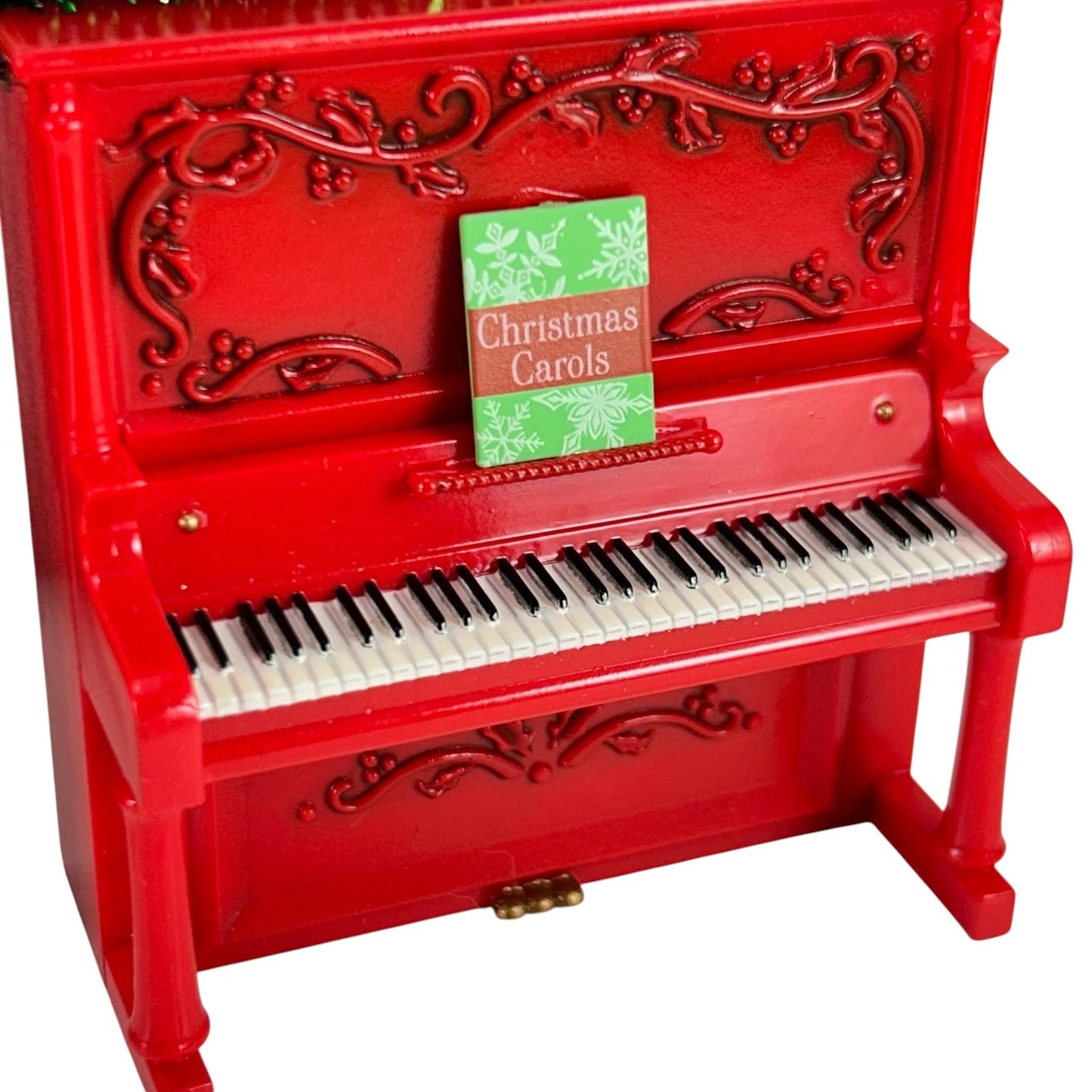 2018 Deck the Halls Piano Hallmark Ornament (Piano) QGO2196