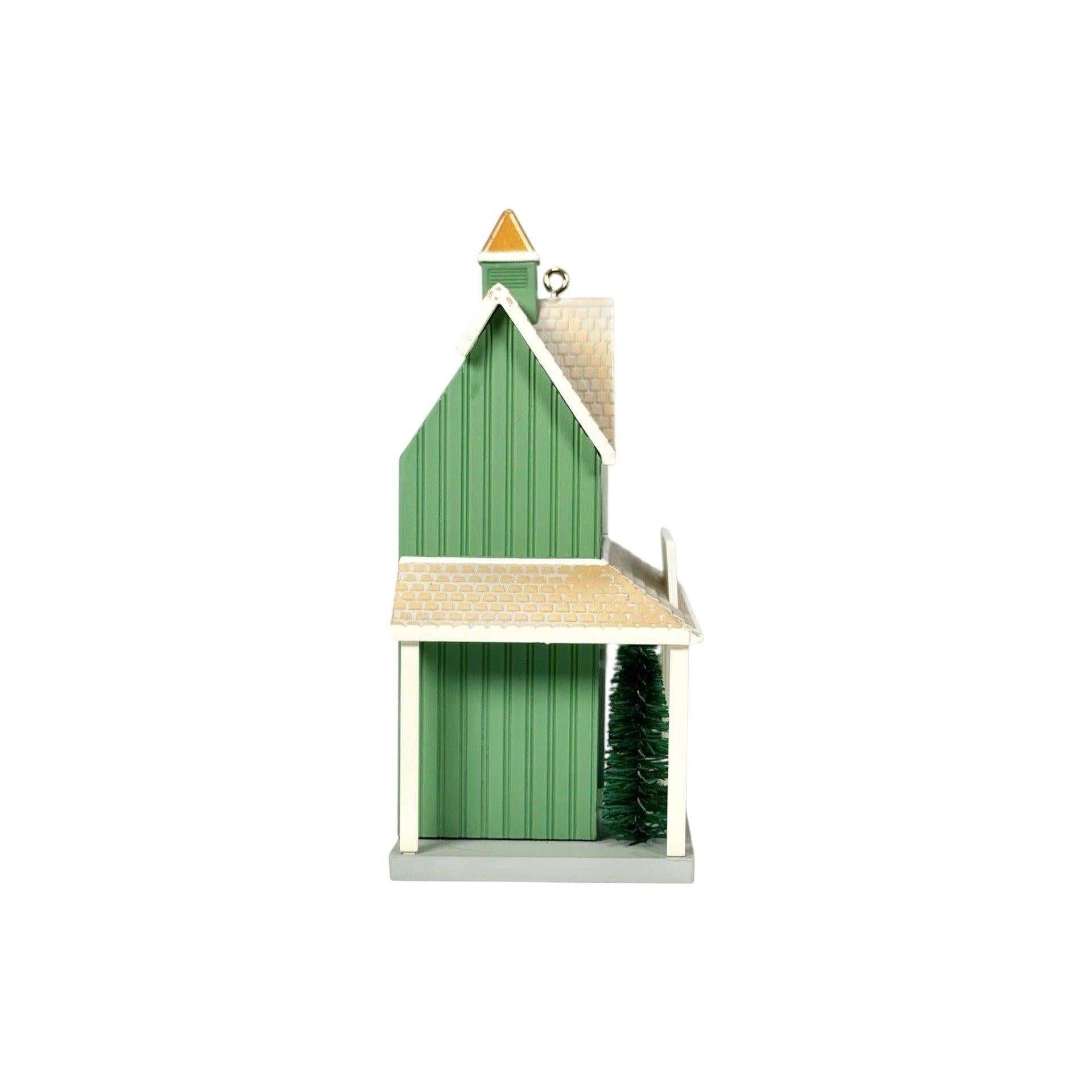 2018 Festive Firs Christmas Tree Farm Hallmark Ornament (Nostalgic Houses and Shops) QX9426 Image7