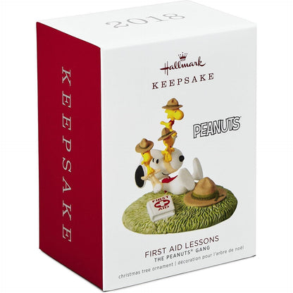 2018 First Aid Lessons Hallmark Ornament (Peanuts) QXI3366