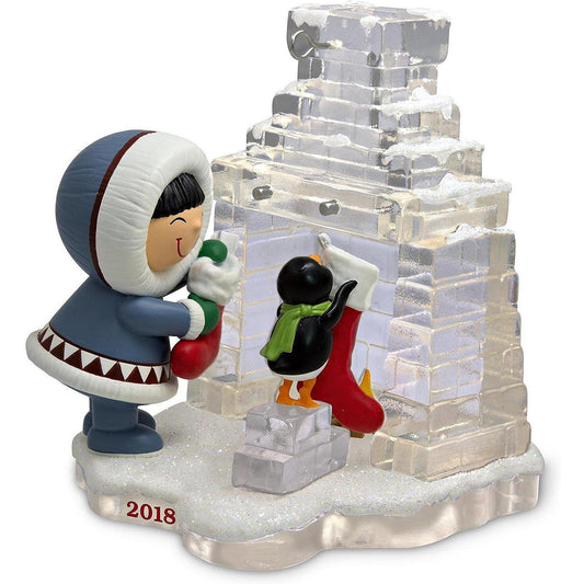 2018 Frosty Friends Hallmark Ornament (Frosty Friends) QX9456