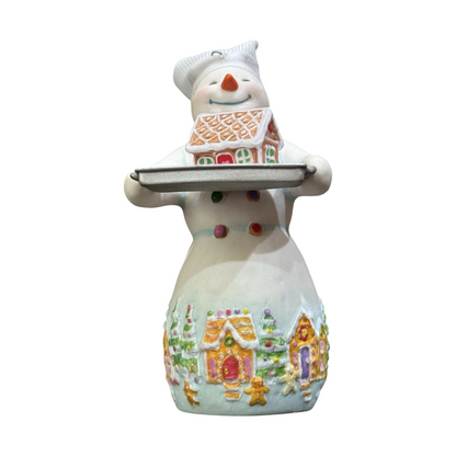 2018 Ginger N. Sweethaus Hallmark Ornament (Snowtop Lodge) QX9363