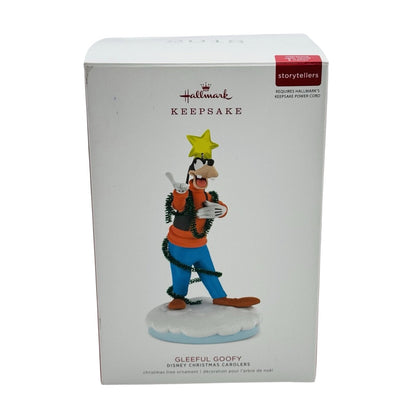 2018 Gleeful Goofy (Disney Christmas Carolers)